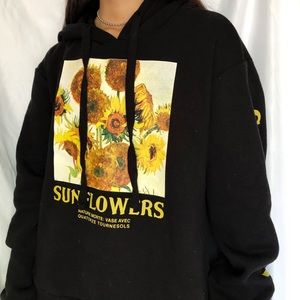 Women’s Hooded Graphic Sweatshirt